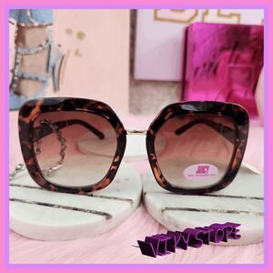 NWT 😍✨ {Juicy Couture} Oversized Animal Print Sunglasses – Bold & Stylish! ✨😍